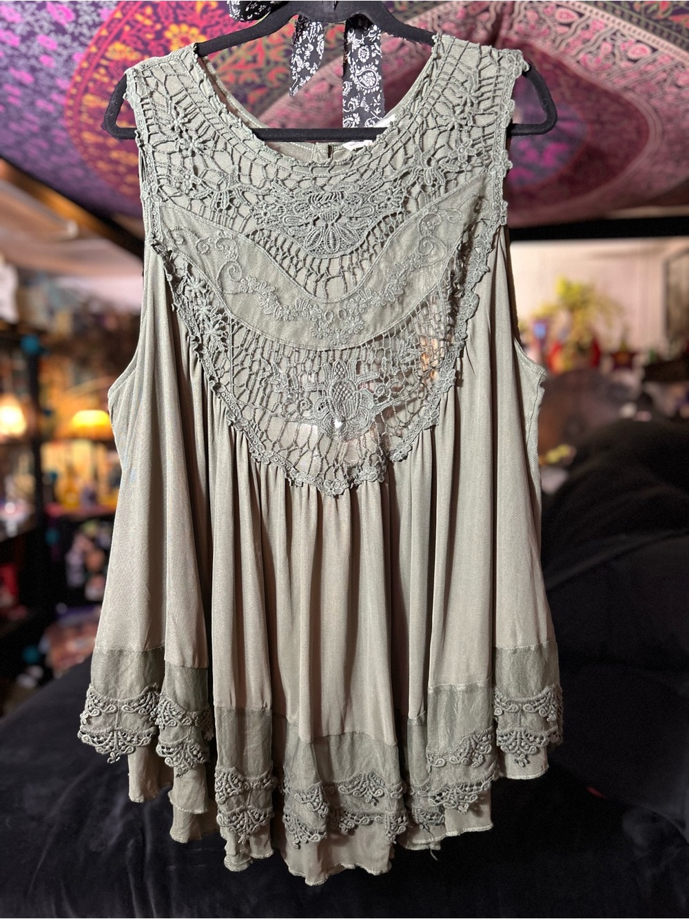 Indigo Tread Co. Lace-Trim Boho Sleeveless Top - Olive Green🌞